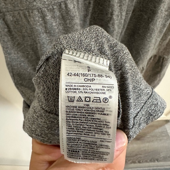 Gap | Heather Grey Tiered Mini Dress | Size Small - Picture 3 of 3